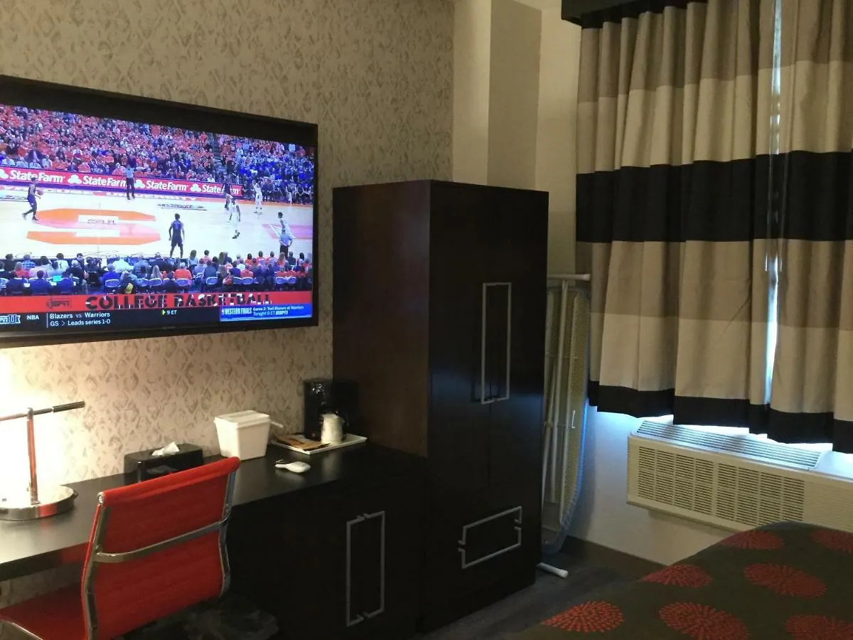 ***  Ramada By Wyndham Bronx Terminal Hotel New York United States